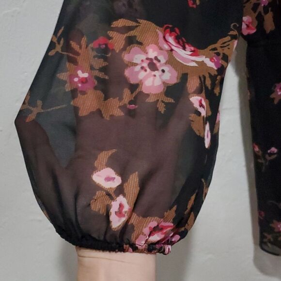 Lane Byrant Off The Shoulder Floral Top - Picture 4 of 10